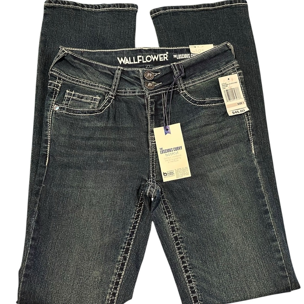 Wallflower Women's Dark Blue Boot Cut Jeans Size 1